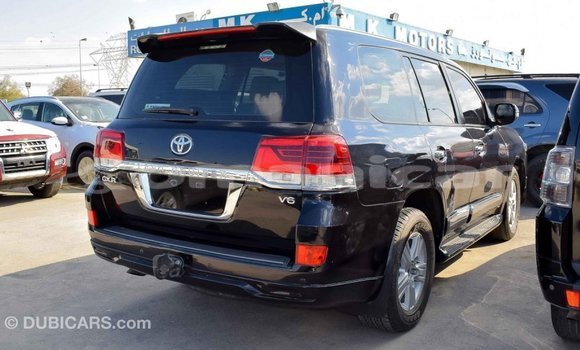 Buy Import Toyota Land Cruiser Black Car in Import - Dubai in Dhufar Buy Import Toyota Land Cruiser Black Car in Import - Dubai in Dhufar
