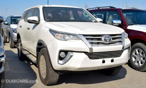 Buy Import Toyota Fortuner White Car in Import - Dubai in Dhufar Buy Import Toyota Fortuner White Car in Import - Dubai in Dhufar