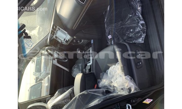 Buy Import Toyota Prado Black Car in Import - Dubai in Dhufar Buy Import Toyota Prado Black Car in Import - Dubai in Dhufar