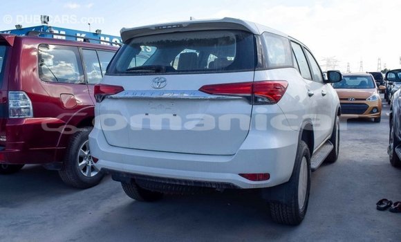 Buy Import Toyota Fortuner White Car in Import - Dubai in Dhufar Buy Import Toyota Fortuner White Car in Import - Dubai in Dhufar