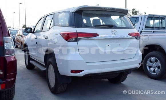 Buy Import Toyota Fortuner White Car in Import - Dubai in Dhufar Buy Import Toyota Fortuner White Car in Import - Dubai in Dhufar