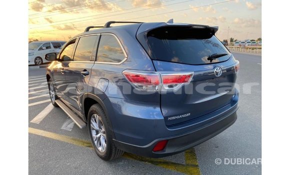 Buy Import Toyota Highlander Blue Car in Import - Dubai in Dhufar Buy Import Toyota Highlander Blue Car in Import - Dubai in Dhufar