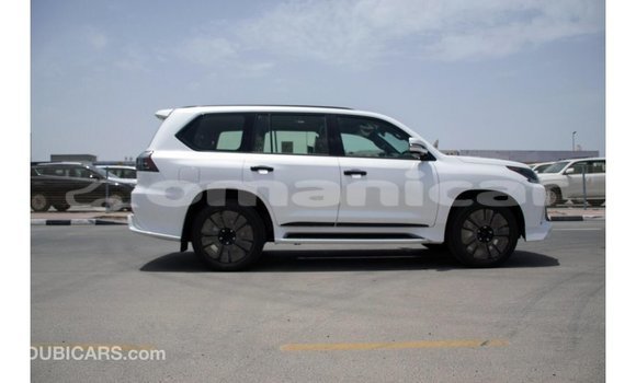 Buy Import Lexus LX White Car in Import - Dubai in Dhufar Buy Import Lexus LX White Car in Import - Dubai in Dhufar