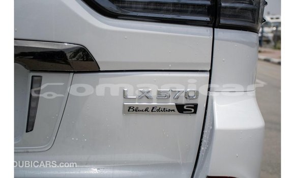Buy Import Lexus LX White Car in Import - Dubai in Dhufar Buy Import Lexus LX White Car in Import - Dubai in Dhufar