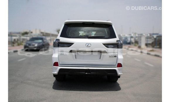 Buy Import Lexus LX White Car in Import - Dubai in Dhufar Buy Import Lexus LX White Car in Import - Dubai in Dhufar
