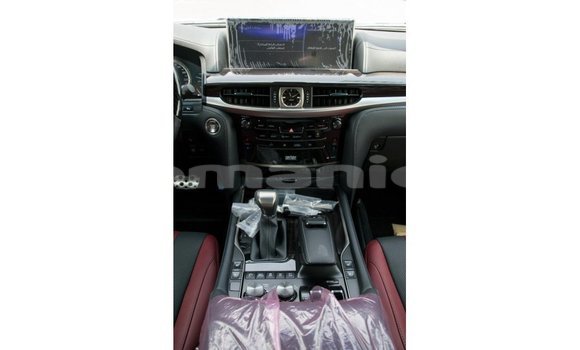 Buy Import Lexus LX White Car in Import - Dubai in Dhufar Buy Import Lexus LX White Car in Import - Dubai in Dhufar