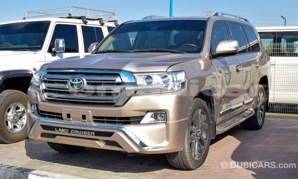 Buy Import Toyota Land Cruiser Other Car in Import - Dubai in Dhufar Buy Import Toyota Land Cruiser Other Car in Import - Dubai in Dhufar