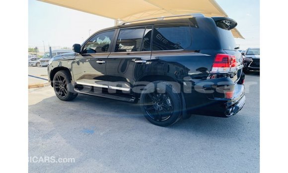 Buy Import Toyota Land Cruiser Black Car in Import - Dubai in Dhufar Buy Import Toyota Land Cruiser Black Car in Import - Dubai in Dhufar