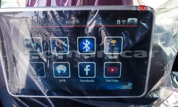 Buy Import Toyota Land Cruiser White Car in Import - Dubai in Dhufar Buy Import Toyota Land Cruiser White Car in Import - Dubai in Dhufar