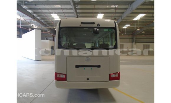 Buy Import Abarth 595 White Car in Import - Dubai in Dhufar Buy Import Abarth 595 White Car in Import - Dubai in Dhufar