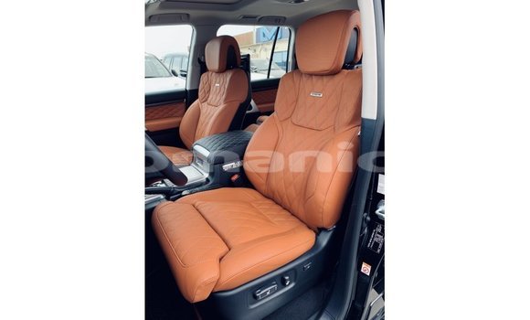 Buy Import Toyota Land Cruiser Black Car in Import - Dubai in Dhufar Buy Import Toyota Land Cruiser Black Car in Import - Dubai in Dhufar