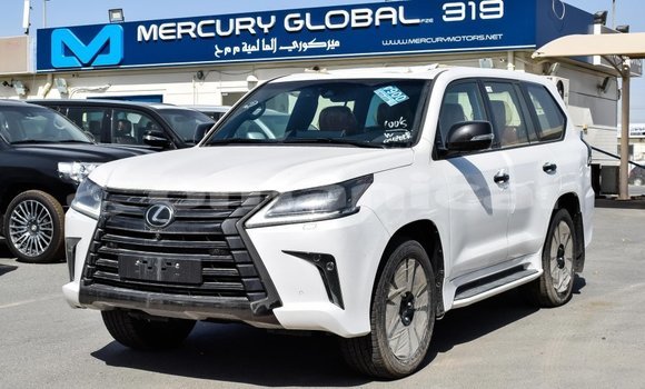 Buy Import Lexus LX White Car in Import - Dubai in Dhufar Buy Import Lexus LX White Car in Import - Dubai in Dhufar