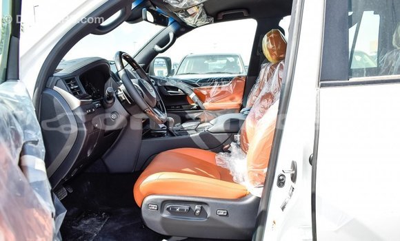 Buy Import Lexus LX White Car in Import - Dubai in Dhufar Buy Import Lexus LX White Car in Import - Dubai in Dhufar