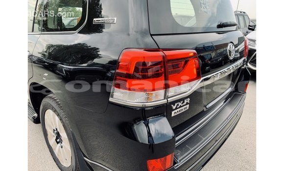 Buy Import Toyota Land Cruiser Black Car in Import - Dubai in Dhufar Buy Import Toyota Land Cruiser Black Car in Import - Dubai in Dhufar