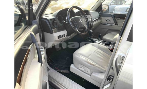 Buy Import Mitsubishi Pajero Other Car in Import - Dubai in Dhufar Buy Import Mitsubishi Pajero Other Car in Import - Dubai in Dhufar