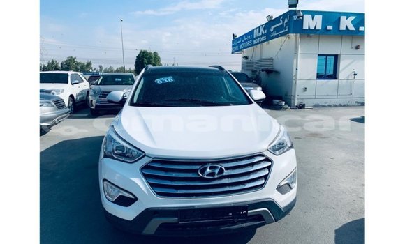 Buy Import Hyundai Santa Fe White Car in Import - Dubai in Dhufar Buy Import Hyundai Santa Fe White Car in Import - Dubai in Dhufar