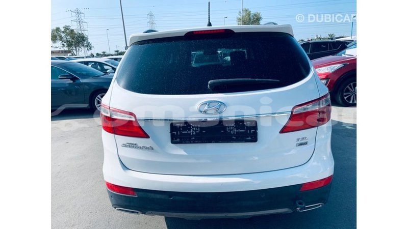 Big with watermark hyundai santa fe dhufar import dubai 2258