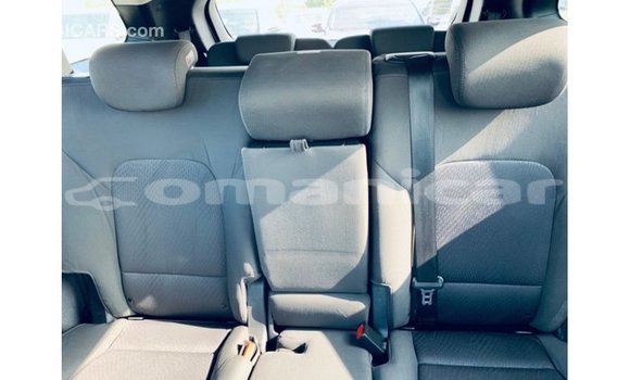 Buy Import Hyundai Santa Fe White Car in Import - Dubai in Dhufar Buy Import Hyundai Santa Fe White Car in Import - Dubai in Dhufar