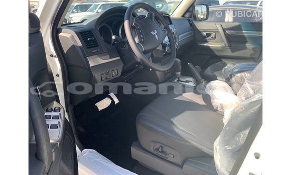 Buy Import Mitsubishi Pajero White Car in Import - Dubai in Dhufar Buy Import Mitsubishi Pajero White Car in Import - Dubai in Dhufar