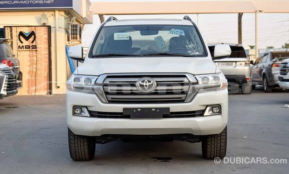 Buy Import Toyota Land Cruiser Other Car in Import - Dubai in Dhufar Buy Import Toyota Land Cruiser Other Car in Import - Dubai in Dhufar