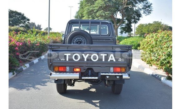 Buy Import Toyota Land Cruiser Other Car in Import - Dubai in Dhufar Buy Import Toyota Land Cruiser Other Car in Import - Dubai in Dhufar