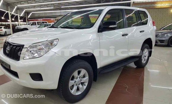 Buy Import Toyota Prado White Car in Import - Dubai in Dhufar Buy Import Toyota Prado White Car in Import - Dubai in Dhufar
