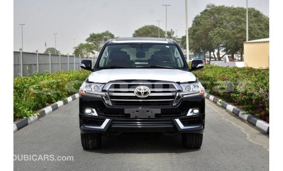 Buy Import Toyota Land Cruiser Black Car in Import - Dubai in Dhufar Buy Import Toyota Land Cruiser Black Car in Import - Dubai in Dhufar