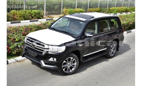 Buy Import Toyota Land Cruiser Black Car in Import - Dubai in Dhufar Buy Import Toyota Land Cruiser Black Car in Import - Dubai in Dhufar