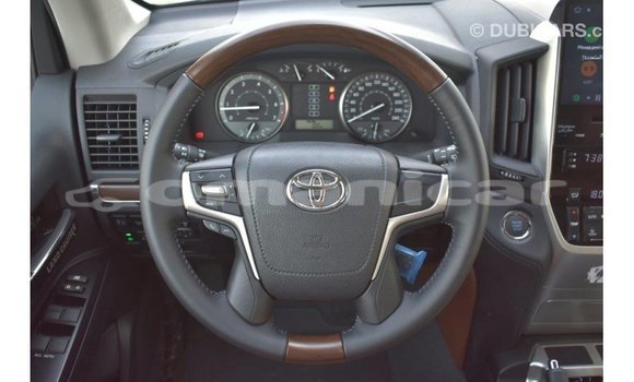 Buy Import Toyota Land Cruiser Black Car in Import - Dubai in Dhufar Buy Import Toyota Land Cruiser Black Car in Import - Dubai in Dhufar
