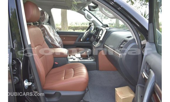 Buy Import Toyota Land Cruiser Black Car in Import - Dubai in Dhufar Buy Import Toyota Land Cruiser Black Car in Import - Dubai in Dhufar