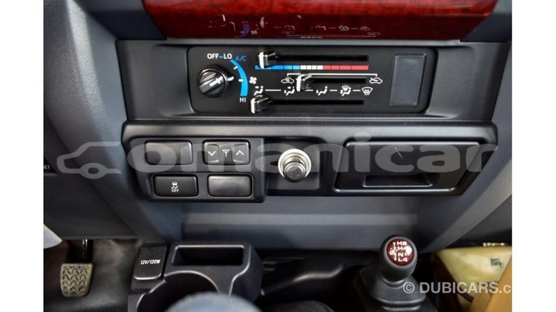 Big with watermark toyota land cruiser dhufar import dubai 2280
