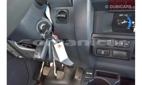 Buy Import Toyota Land Cruiser Other Car in Import - Dubai in Dhufar Buy Import Toyota Land Cruiser Other Car in Import - Dubai in Dhufar
