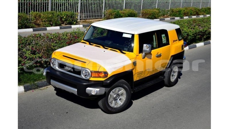 Big with watermark toyota fj cruiser dhufar import dubai 2281