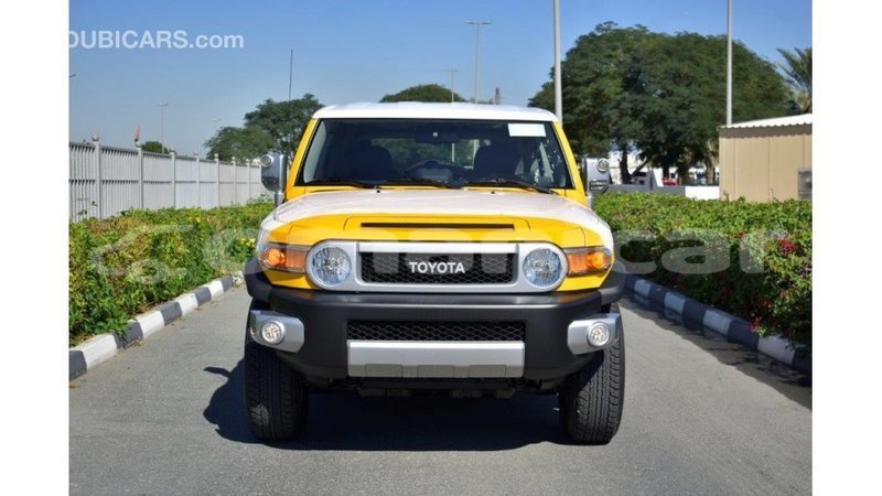 Big with watermark toyota fj cruiser dhufar import dubai 2281