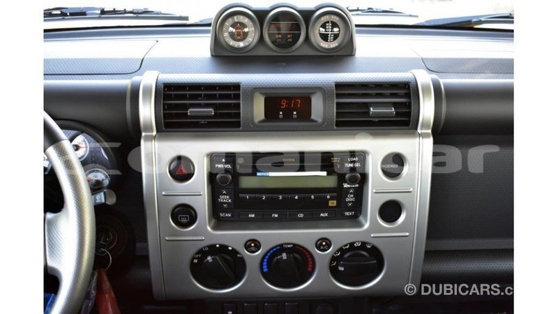 Big with watermark toyota fj cruiser dhufar import dubai 2281