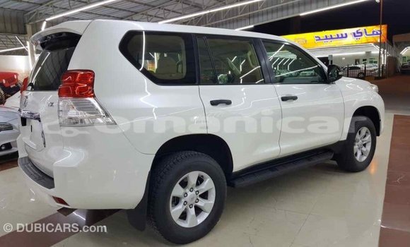 Buy Import Toyota Prado White Car in Import - Dubai in Dhufar Buy Import Toyota Prado White Car in Import - Dubai in Dhufar