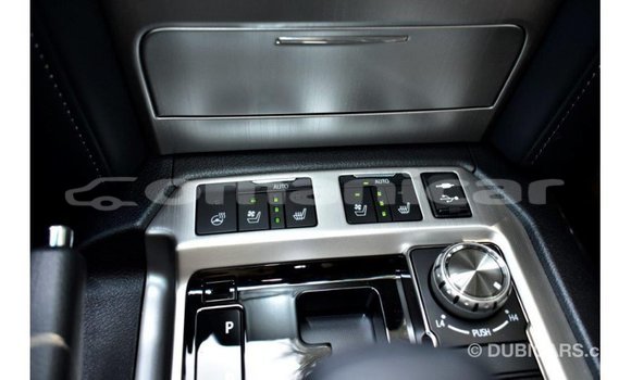 Buy Import Toyota Land Cruiser Other Car in Import - Dubai in Dhufar Buy Import Toyota Land Cruiser Other Car in Import - Dubai in Dhufar