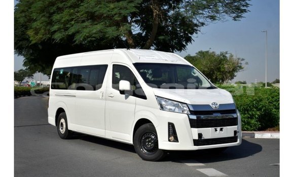 Buy Import Toyota Hiace White Car in Import - Dubai in Dhufar Buy Import Toyota Hiace White Car in Import - Dubai in Dhufar