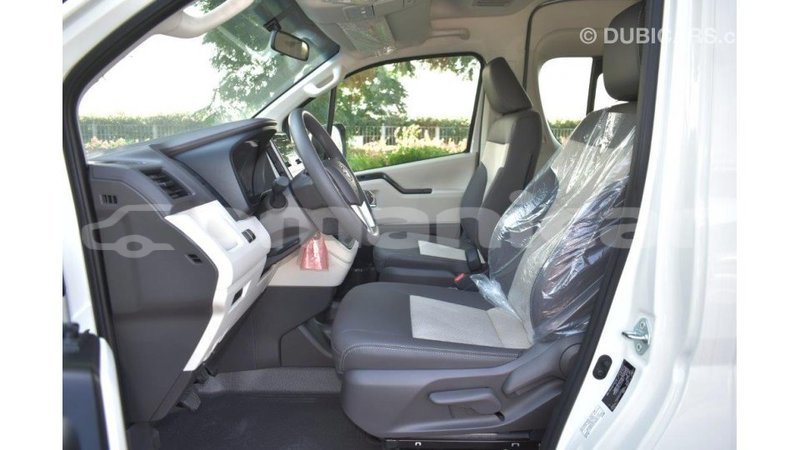 Big with watermark toyota hiace dhufar import dubai 2287