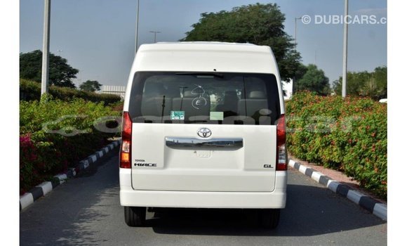 Buy Import Toyota Hiace White Car in Import - Dubai in Dhufar Buy Import Toyota Hiace White Car in Import - Dubai in Dhufar