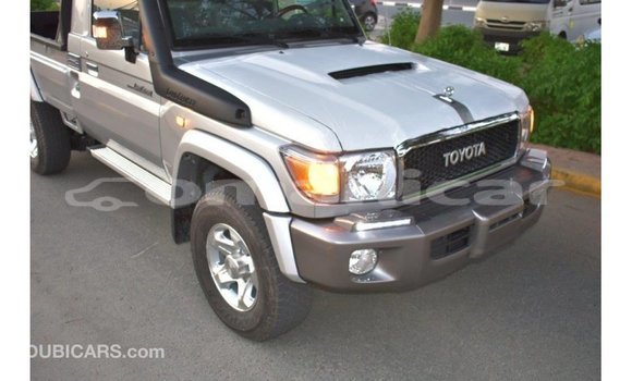 Buy Import Toyota Land Cruiser Other Car in Import - Dubai in Dhufar Buy Import Toyota Land Cruiser Other Car in Import - Dubai in Dhufar