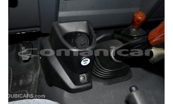 Buy Import Toyota Land Cruiser Other Car in Import - Dubai in Dhufar Buy Import Toyota Land Cruiser Other Car in Import - Dubai in Dhufar