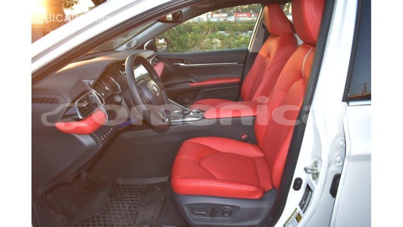 Big with watermark toyota camry dhufar import dubai 2290