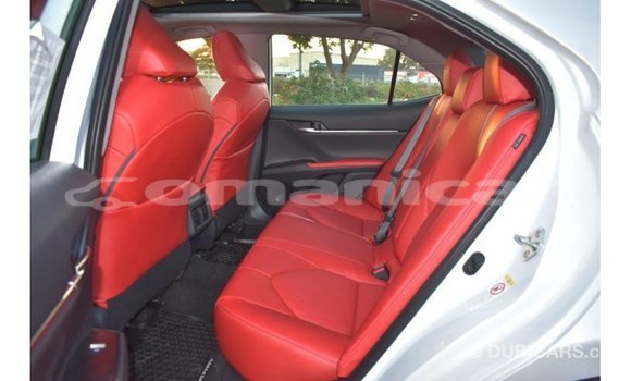 Buy Import Toyota Camry White Car in Import - Dubai in Dhufar Buy Import Toyota Camry White Car in Import - Dubai in Dhufar
