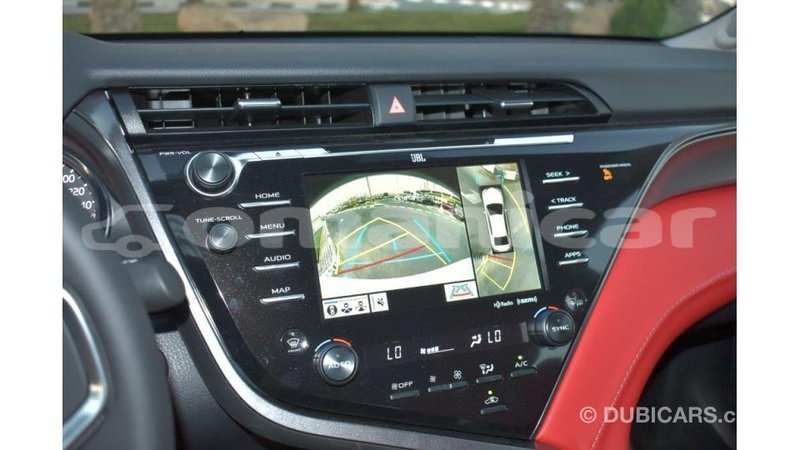 Big with watermark toyota camry dhufar import dubai 2290