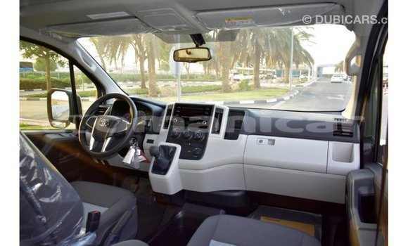 Buy Import Toyota Hiace White Car in Import - Dubai in Dhufar Buy Import Toyota Hiace White Car in Import - Dubai in Dhufar