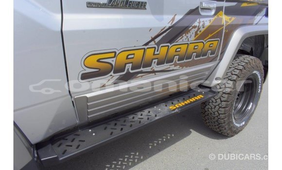 Buy Import Toyota Land Cruiser Other Car in Import - Dubai in Dhufar Buy Import Toyota Land Cruiser Other Car in Import - Dubai in Dhufar