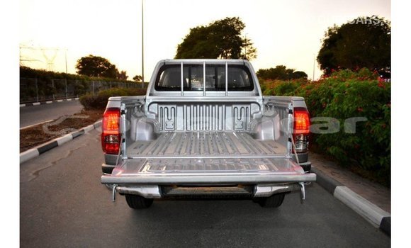 Buy Import Toyota Hilux Other Car in Import - Dubai in Dhufar Buy Import Toyota Hilux Other Car in Import - Dubai in Dhufar