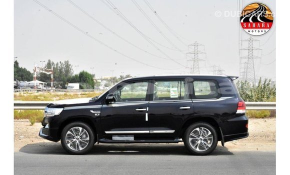 Buy Import Toyota Land Cruiser Black Car in Import - Dubai in Dhufar Buy Import Toyota Land Cruiser Black Car in Import - Dubai in Dhufar