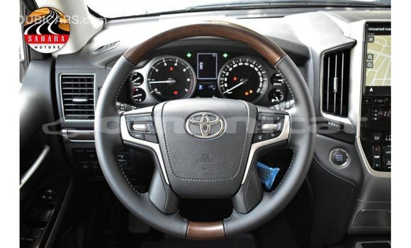 Buy Import Toyota Land Cruiser Black Car in Import - Dubai in Dhufar Buy Import Toyota Land Cruiser Black Car in Import - Dubai in Dhufar